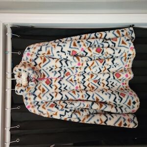 Eddie Bauer Teddy Jacket with Geometric Flair